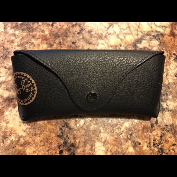 Ray-Ban  Wayfarer polarized glasses - Picture 5 of 7